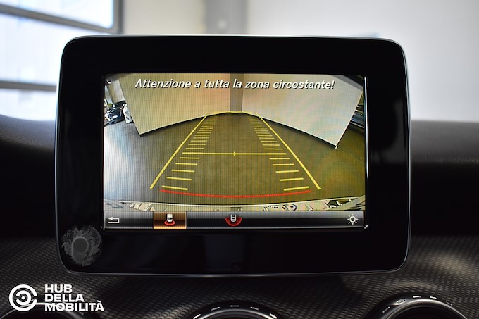 MERCEDES-BENZ GLA 180 d Automatic Executive